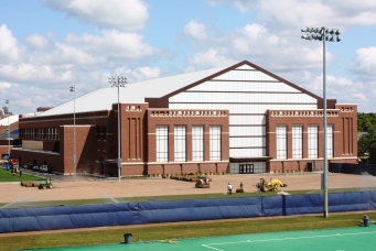 U of M Indoor Practice Facility